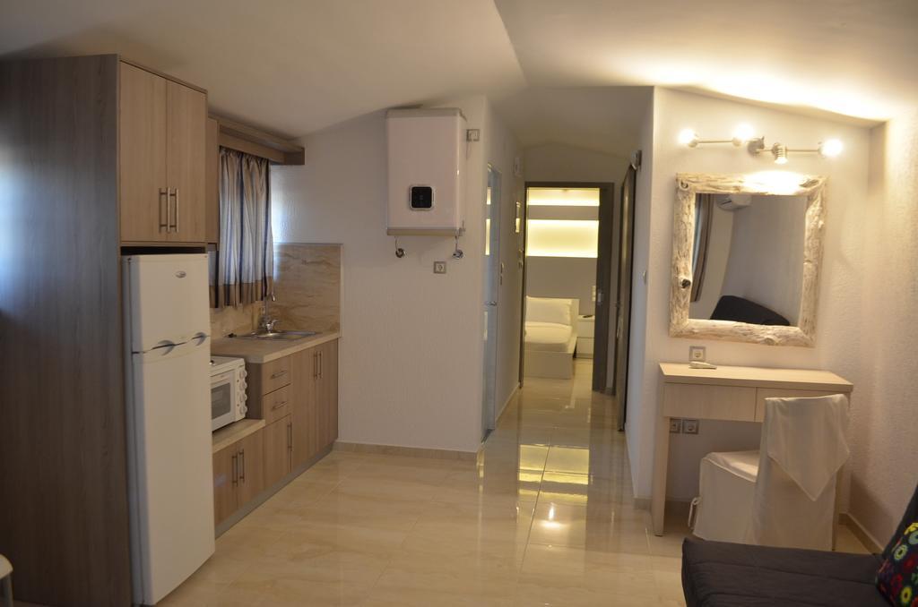 Ammos Apartments กลิฟา ภายนอก รูปภาพ