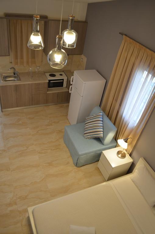 Ammos Apartments กลิฟา ภายนอก รูปภาพ