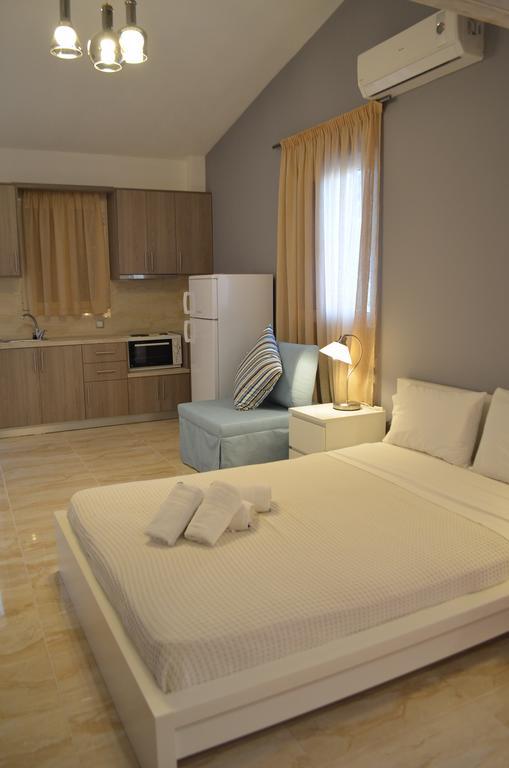 Ammos Apartments กลิฟา ภายนอก รูปภาพ