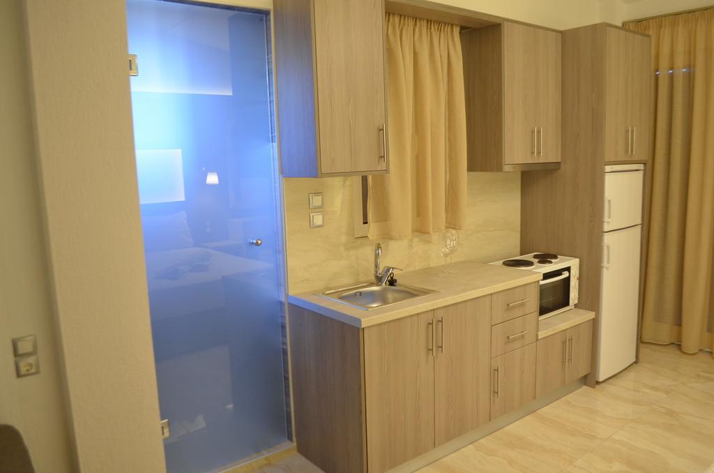 Ammos Apartments กลิฟา ภายนอก รูปภาพ